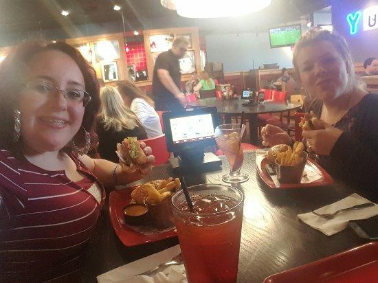 Red Robin Burger & Spirits Inc